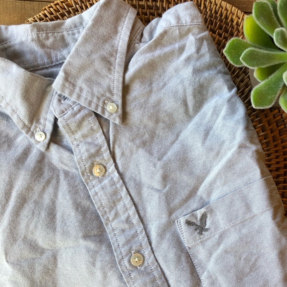Men’s American Eagle Button Down Dress Shirt
